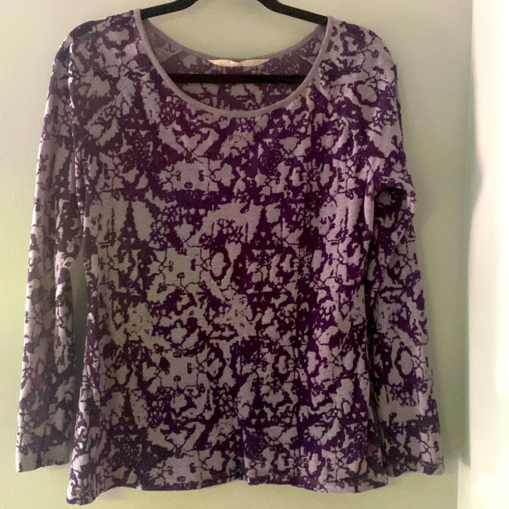 Athleta purple vintage top size medium.